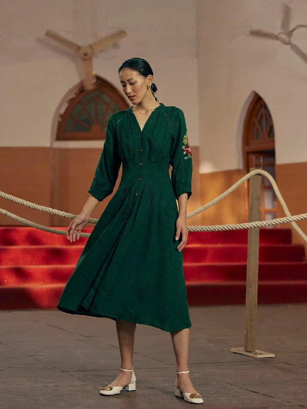 Eva Dress Chic unclassified dresses