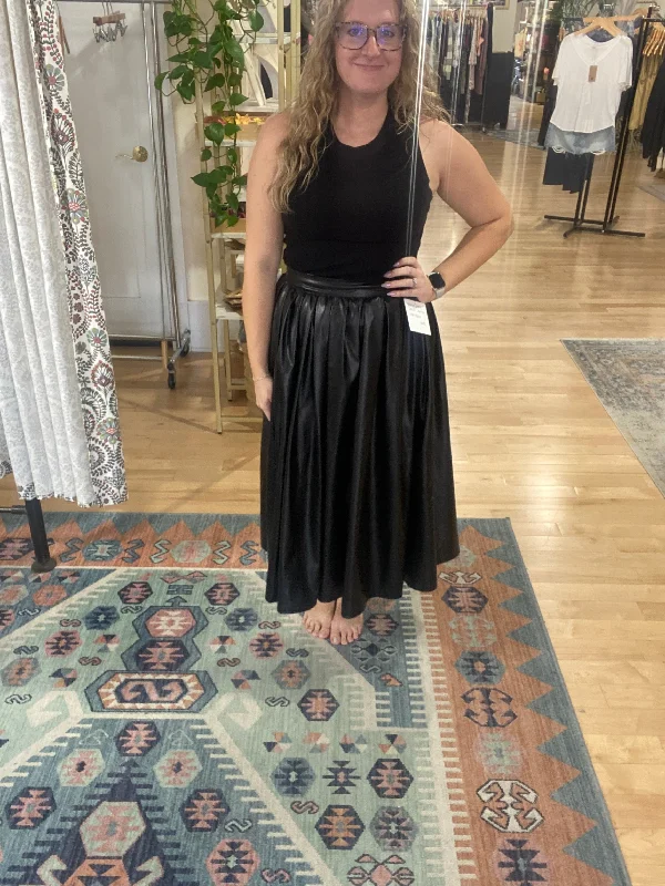 Urban Daizy Black Leather Maxi Skirt Ks Boutique Party unclassified dresses